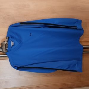 NIike Mens XL sports long sleeve top